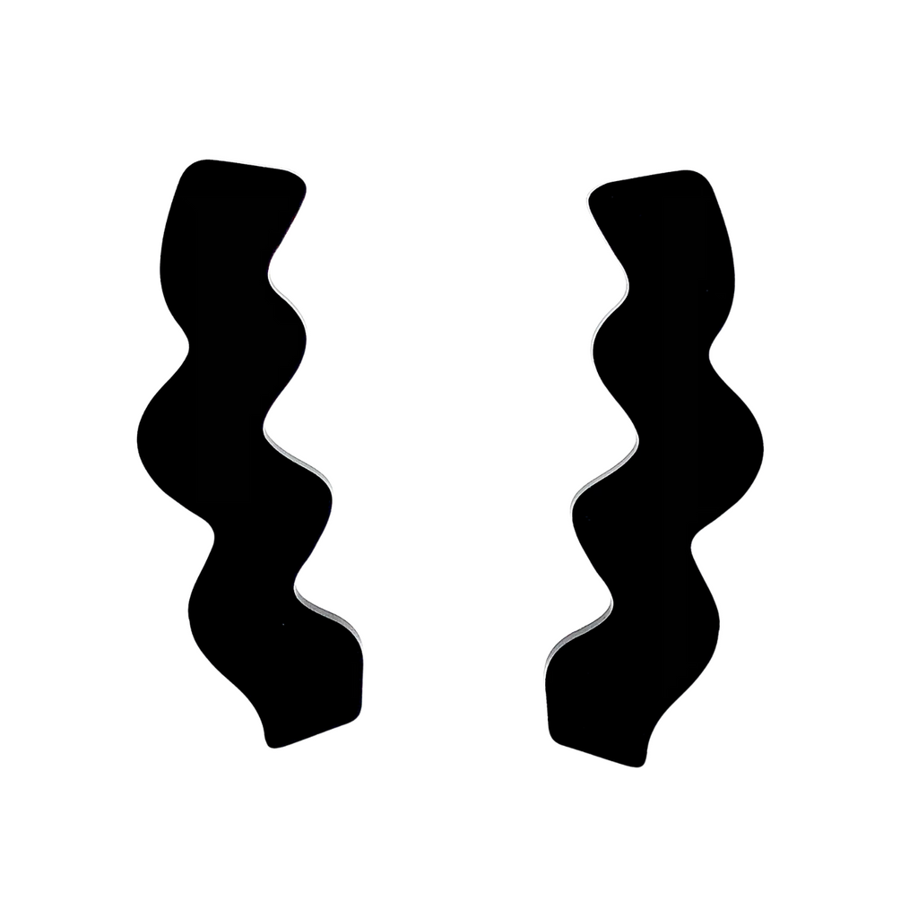 SQUIG in Matte Midnight.