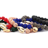 D O W R Y in onyx.